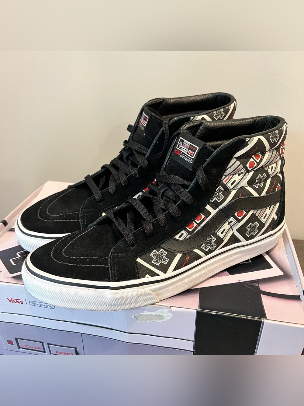 VANS - Nintendo - (SK8-Hi Reissue) - Controller/Tru - Men’s SIZE 11